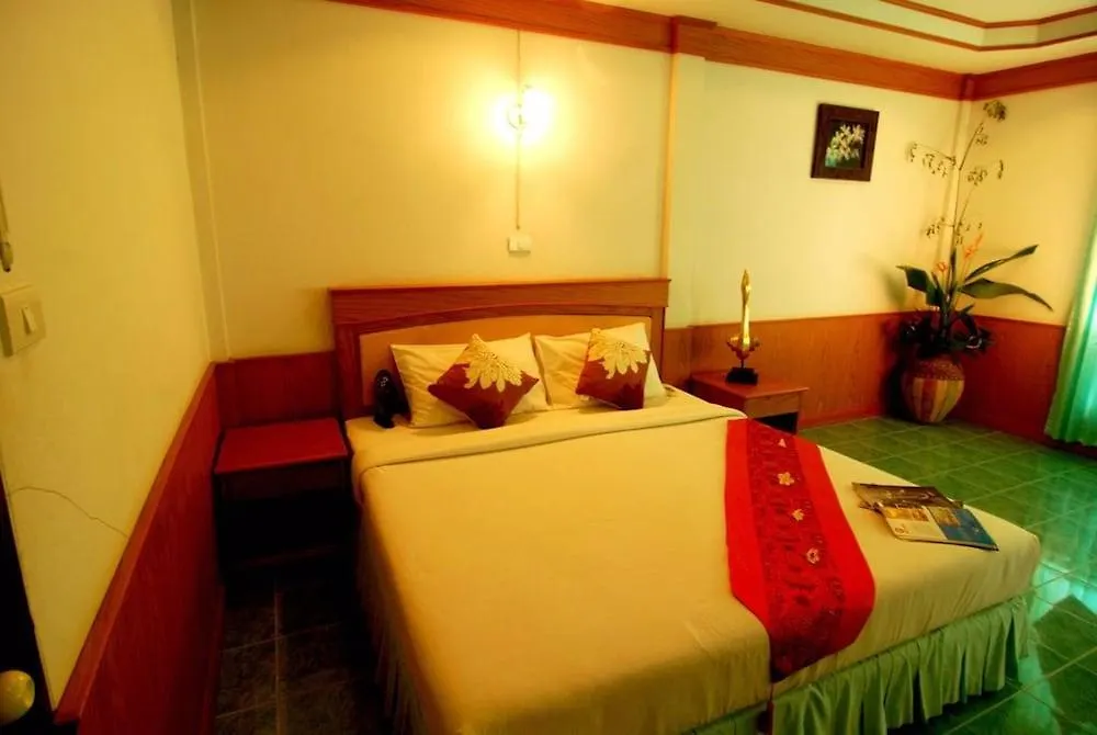 **  Dream Team Beach Resort Ko Lanta Tailândia