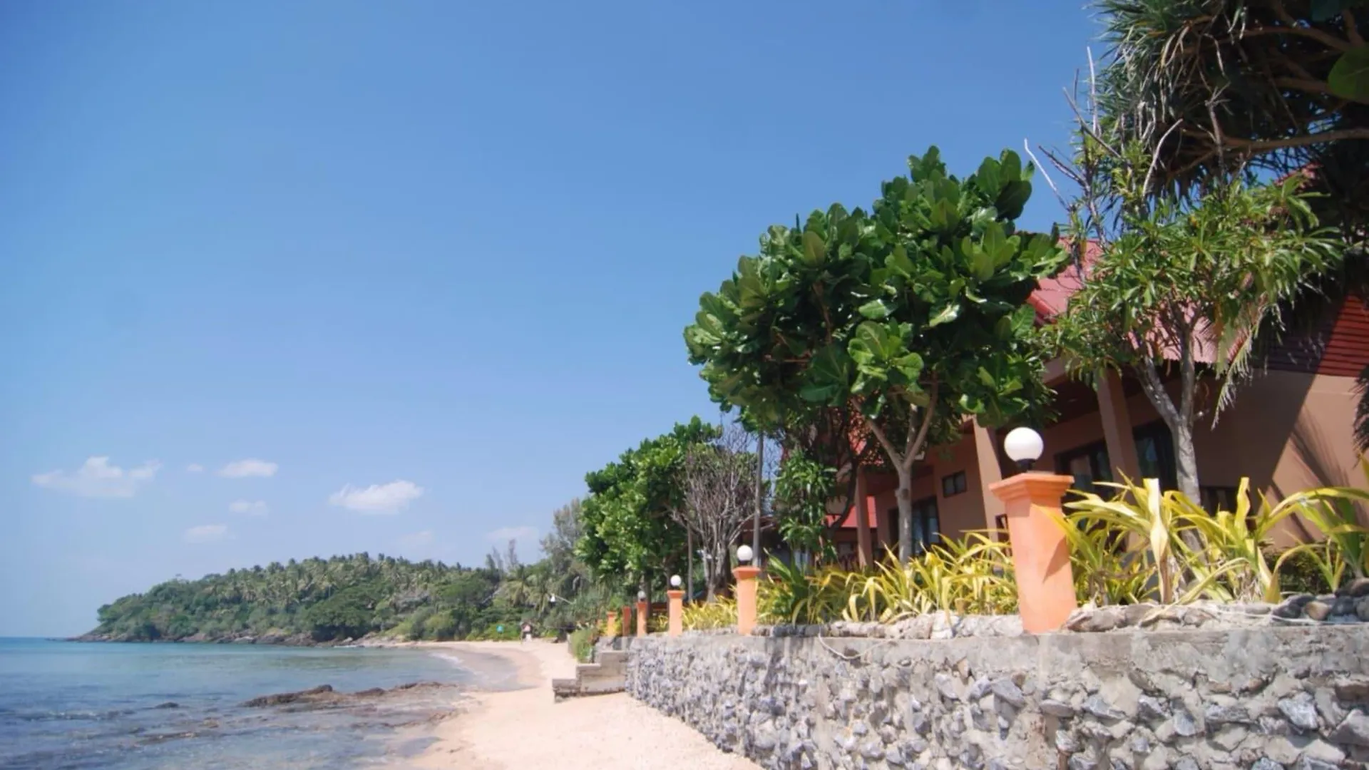 **  Dream Team Beach Resort Koh Lanta Thailand